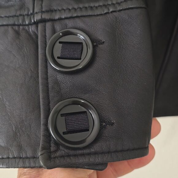 R&O Reilly Olmes 100% Genuine Leather Belted  Jacket size medium - Picture 3 of 13